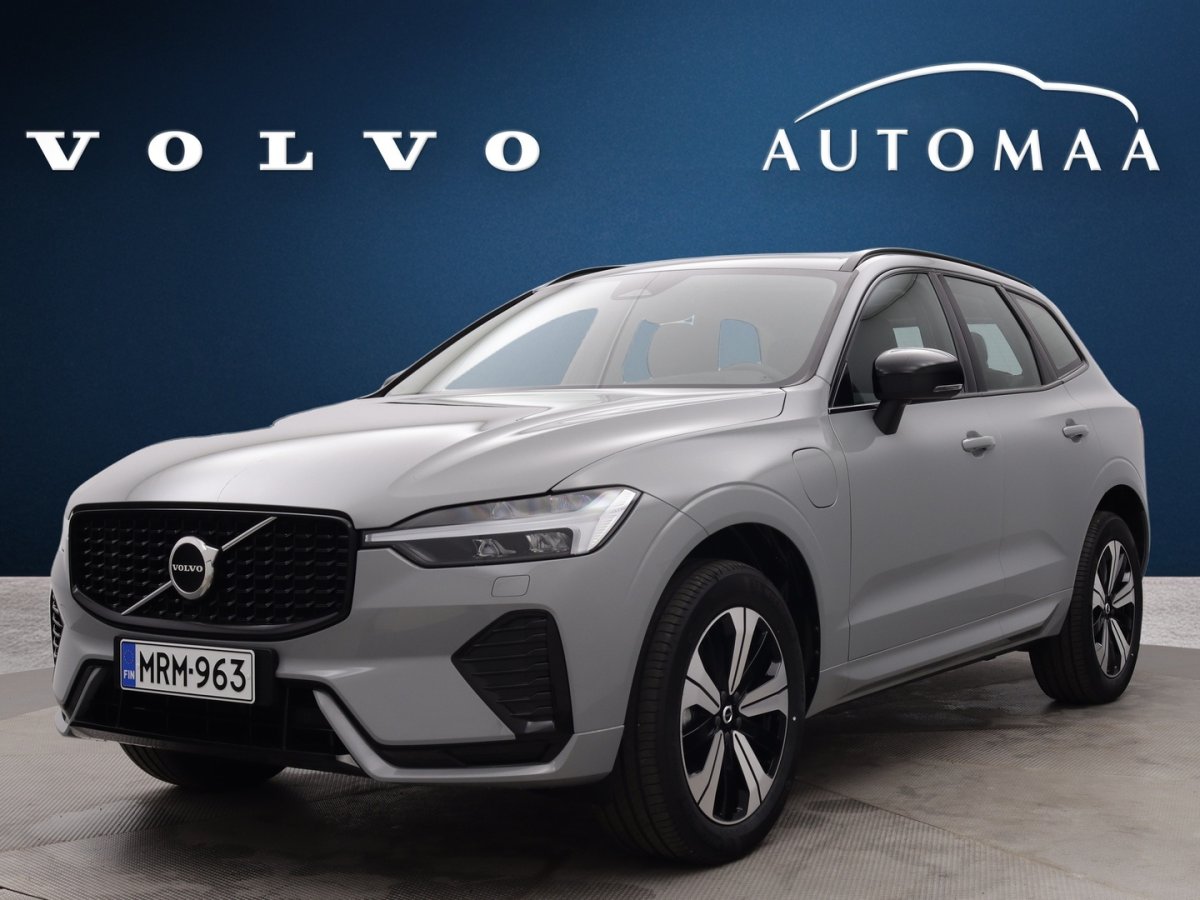 Volvo XC60 2026, photo 2/27