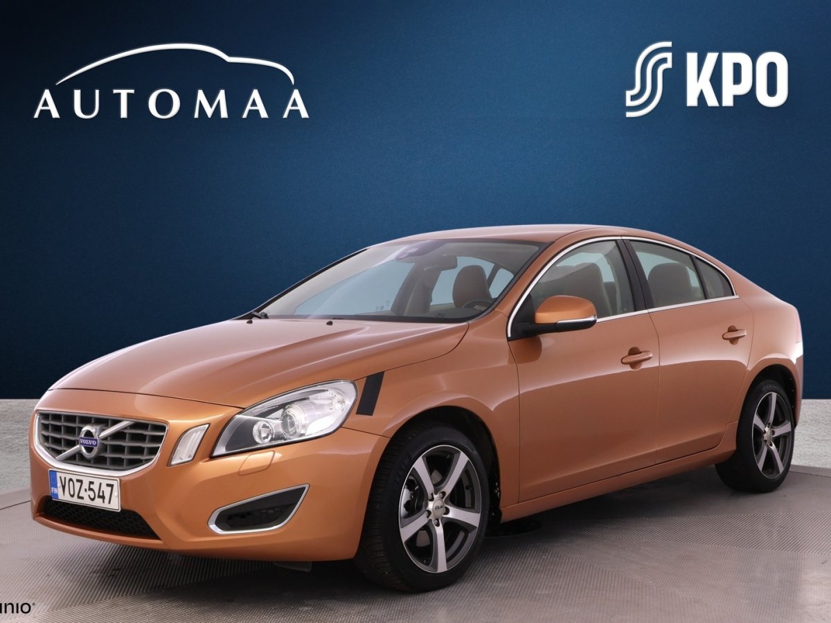 Volvo S60 D3 Momentum 2013, kuva 2/33